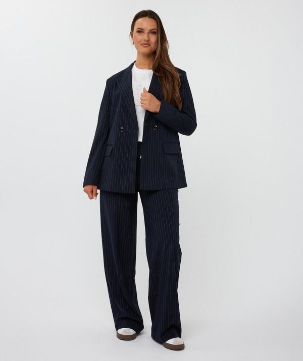 Blazer_double_breasted_pinstripe