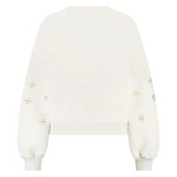 Amadora_Sweater_Flowerstuds_1