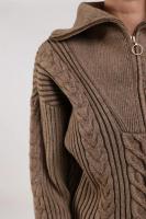 Clair_Pullover_Zipper_3