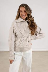 Clair_Pullover_Zipper_6