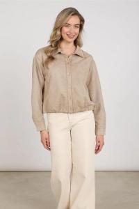 Newport_Blouse_Studs